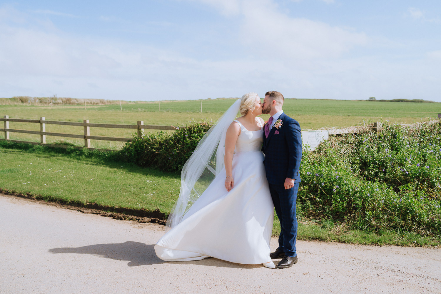 NIA TOM ROSEDEW FARM WEDDING 019 NIA TOM ROSEDEW FARM WEDDING 019